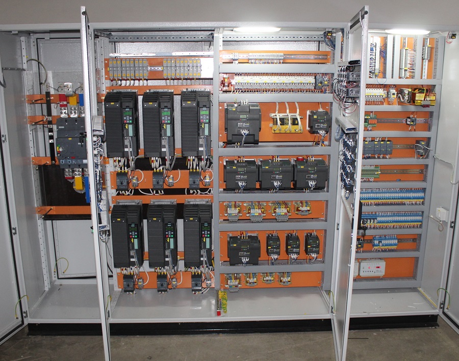 Power Distribution Panel